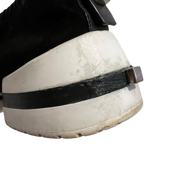 Stuart Weitzman SW 612 Slip on Sneaker black suede size 7 laceless chunky - Picture 11 of 16